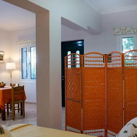 Acacia House Apartment *